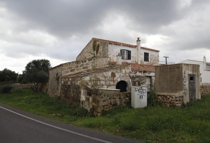 Los vecinos de Trebalúger piden una fuente de agua potable